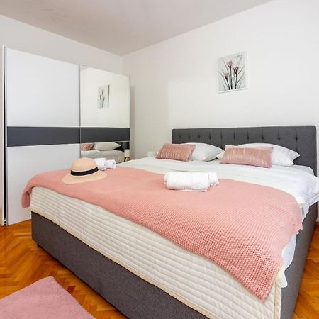Apartment Pavla Crikvenica Luaran gambar